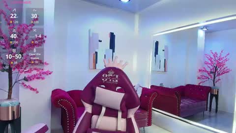 Leia.  online show from 09/26/25, 11:14