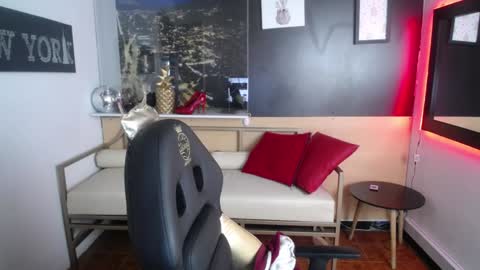 leidy online show from 02/01/25, 12:26
