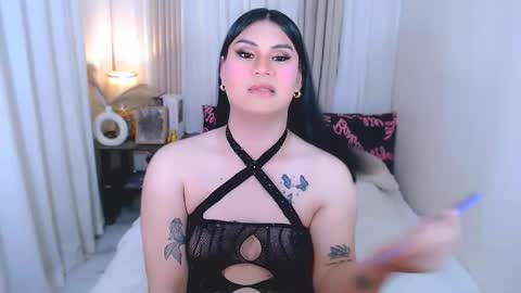 Snapshot of leighcortesi chatting on 10/24/25, 05:42 Cailey online show from 10/24/25, 05:42