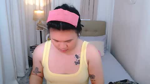 Snapshot of leighcortesi chatting on 11/30/25, 10:03 Cailey online show from 11/30/25, 10:03