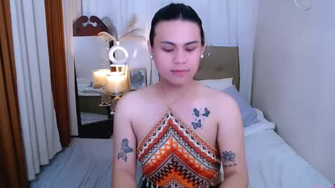 Snapshot of leighcortesi chatting on 04/12/26, 04:01 Cailey online show from 04/12/26, 04:01