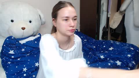 leila_bambi online show from 01/28/25, 04:29