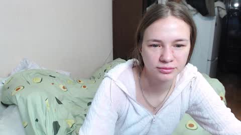 leila_bambi_ online show from 01/12/25, 10:45