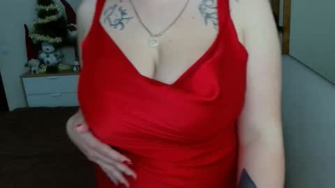 Leila online show from 12/19/24, 12:23