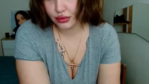 Leila online show from 03/26/26, 05:24