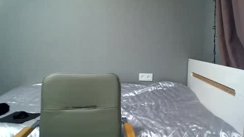 Leila online show from 01/16/25, 07:52