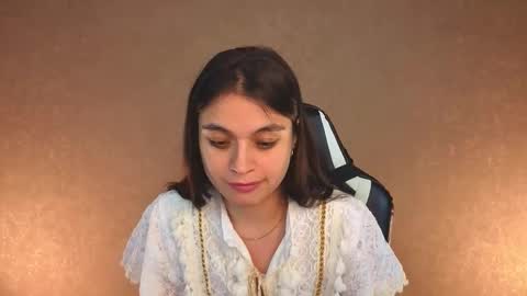 Leila online show from 11/13/25, 05:28