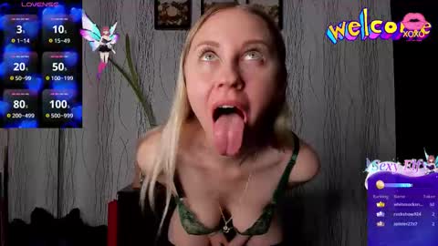 leila_sweetie online show from 12/17/25, 04:29