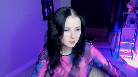 Leila online show from 10/05/25, 05:50