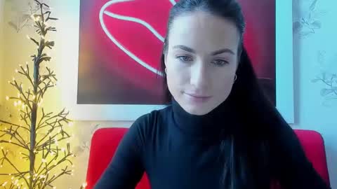 leilabloom online show from 01/11/25, 09:15