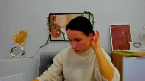 leilabloom online show from 02/23/25, 02:04