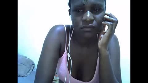 leilacuty13 online show from 10/03/25, 06:49
