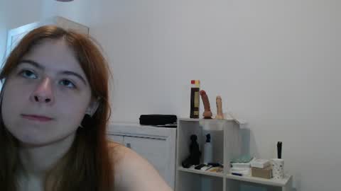 leilafox online show from 07/09/26, 11:03