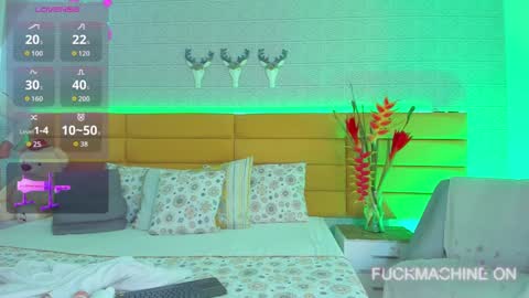   online show from 09/13/25, 08:30