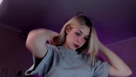 Snapshot of leilalafleur_ chatting on 02/04/26, 05:46 leilalafleur_ online show from 02/04/26, 05:46