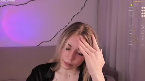 leilalafleur_ online show from 06/15/26, 07:43
