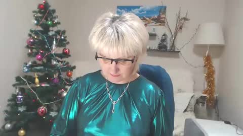 Leila Kinky online show from 01/10/25, 05:37