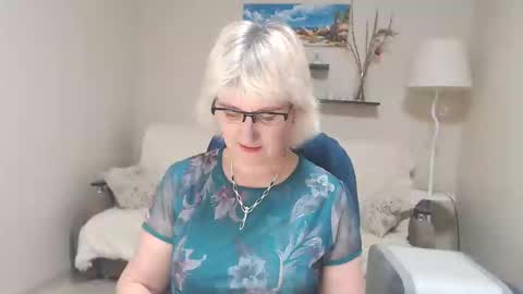 Leila Kinky online show from 02/07/25, 01:11