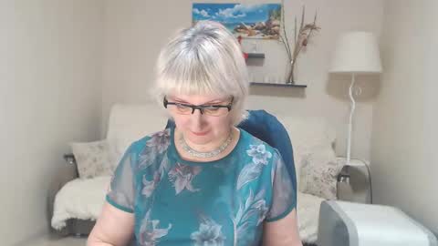 Leila Kinky online show from 02/09/25, 09:16