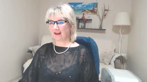 Leila Kinky online show from 02/26/25, 10:47
