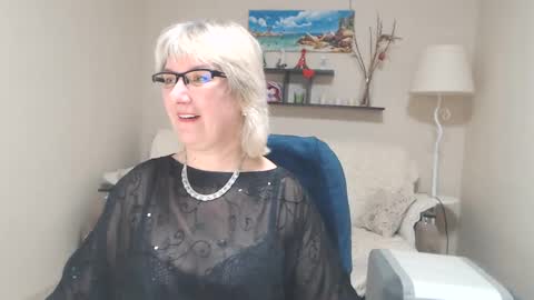 Leila Kinky online show from 02/27/25, 05:56