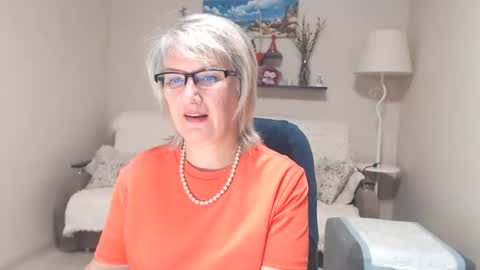 Leila Kinky online show from 07/19/26, 06:06