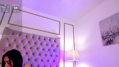 leilani_x online show from 09/11/25, 11:54