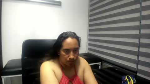 Leila online show from 07/24/26, 11:41