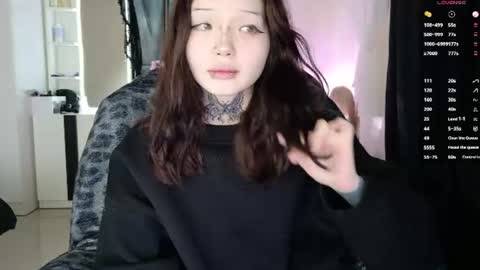 Snapshot of lein_bone chatting on 06/21/26, 12:35 Lein online show from 06/21/26, 12:35