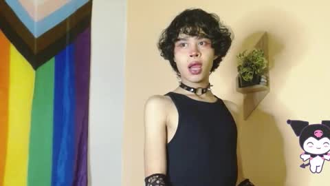 Snapshot of lejoowo chatting on 10/29/25, 01:02 Lejo online show from 10/29/25, 01:02