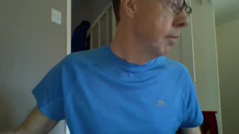 Snapshot of lekimej108 chatting on 12/15/25, 12:09 lekimej108 online show from 12/15/25, 12:09