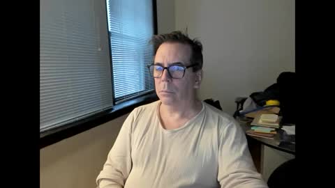 Snapshot of leland_allen chatting on 02/15/25, 10:10 Leland Allen online show from 02/15/25, 10:10