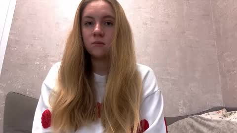 Kimiko online show from 11/20/25, 07:41