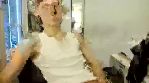 lelele44 online show from 10/21/25, 02:51