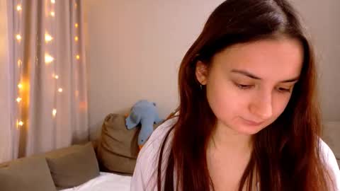 Lelia online show from 11/29/25, 03:20