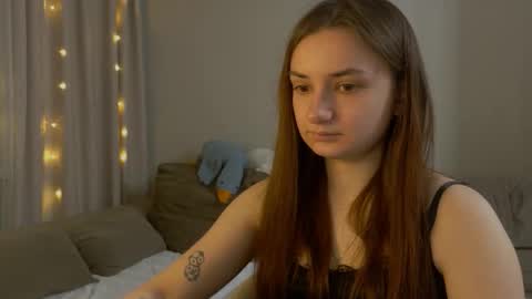 Snapshot of lelia_vibe chatting on 03/11/26, 03:18 Lelia online show from 03/11/26, 03:18