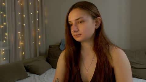 Snapshot of lelia_vibe chatting on 03/20/26, 08:03 Lelia online show from 03/20/26, 08:03