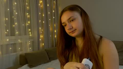 Snapshot of lelia_vibe chatting on 04/15/26, 07:58 Lelia online show from 04/15/26, 07:58