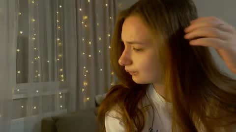 Snapshot of lelia_vibe chatting on 04/30/26, 12:17 Lelia online show from 04/30/26, 12:17