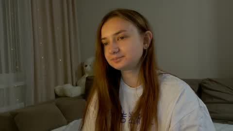 Snapshot of lelia_vibe chatting on 05/02/26, 05:40 Lelia online show from 05/02/26, 05:40