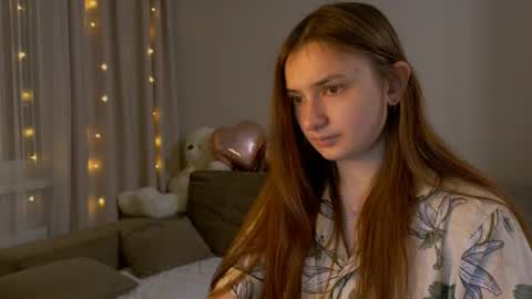 Snapshot of lelia_vibe chatting on 05/03/26, 09:21 Lelia online show from 05/03/26, 09:21