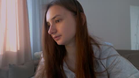 Snapshot of lelia_vibe chatting on 05/06/26, 03:35 Lelia online show from 05/06/26, 03:35