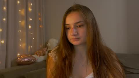 Snapshot of lelia_vibe chatting on 05/11/26, 12:16 Lelia online show from 05/11/26, 12:16