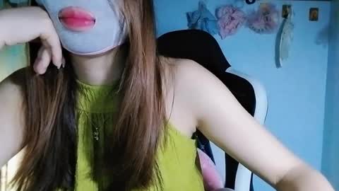 Snapshot of lemon8386 chatting on 06/12/26, 11:35 lemon8386 online show from 06/12/26, 11:35