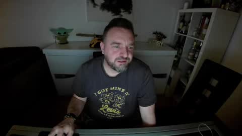 Snapshot of lemouth006 chatting on 01/31/25, 08:22 Ange online show from 01/31/25, 08:22