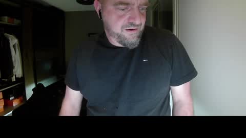 Snapshot of lemouth006 chatting on 10/01/25, 01:44 Ange online show from 10/01/25, 01:44