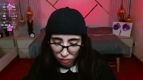 Lena online show from 06/04/26, 08:37