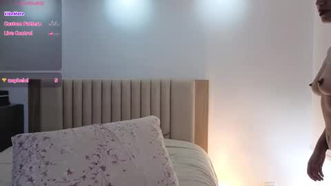 Lena online show from 10/21/25, 05:57