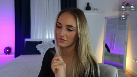 Lena online show from 11/23/25, 05:35