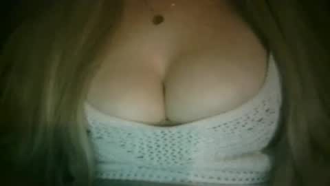 lenacole online show from 11/17/25, 07:36